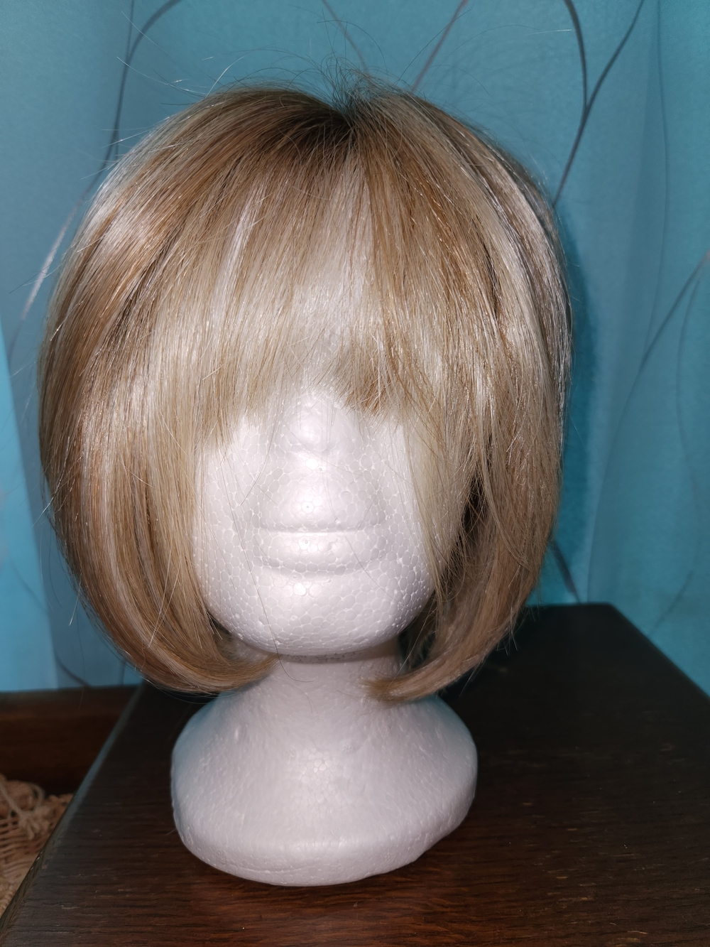 Short Layered Bob Wig with Full Fringe - Light Brown